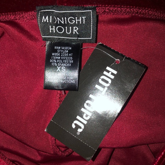 Hot Topic Red Burgundy Velvet Skirt - Picture 5 of 5